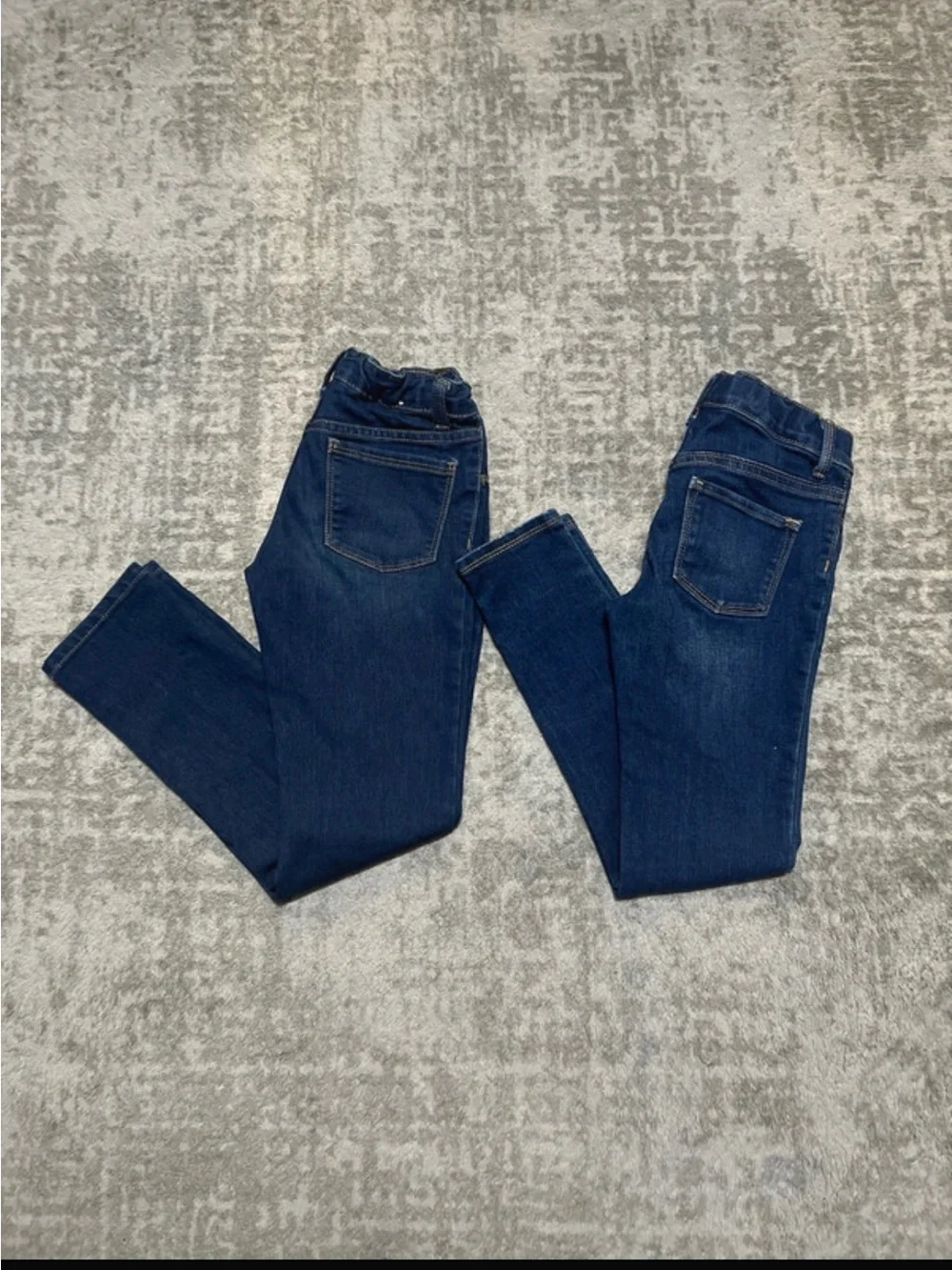 🔥4/20! 2 pair of girls skinny jeans/jeggings. Size 7.